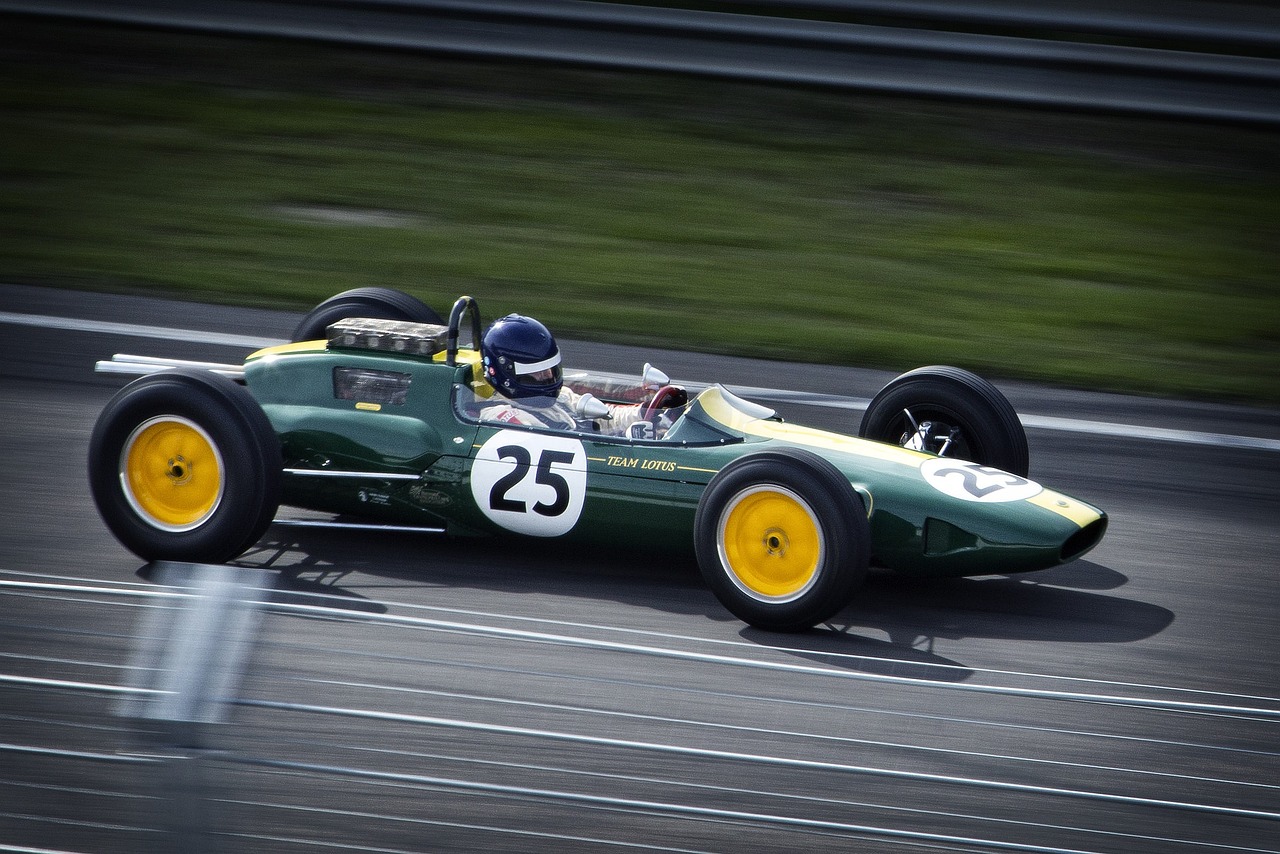 F1 Racing Car